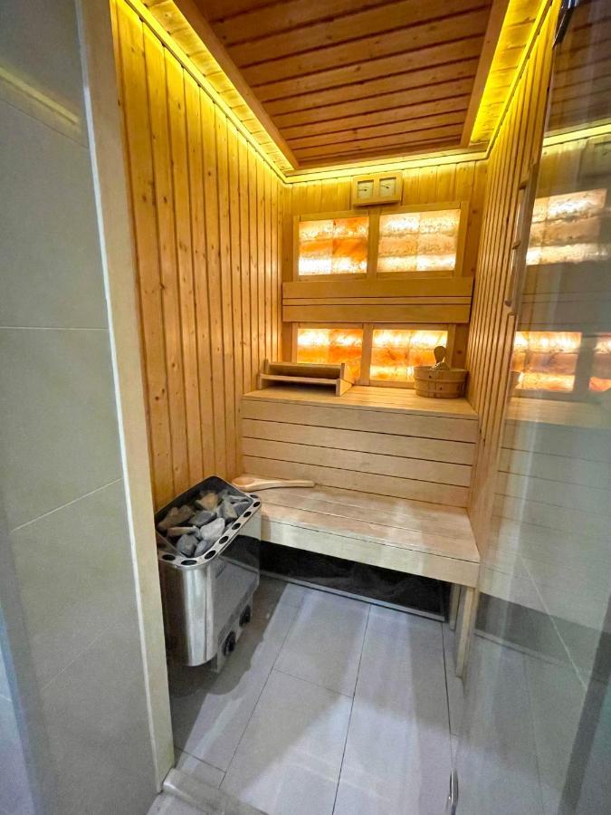 Pearl Lux Residency - Finn Sauna & Steam Apartamento Budapeste
